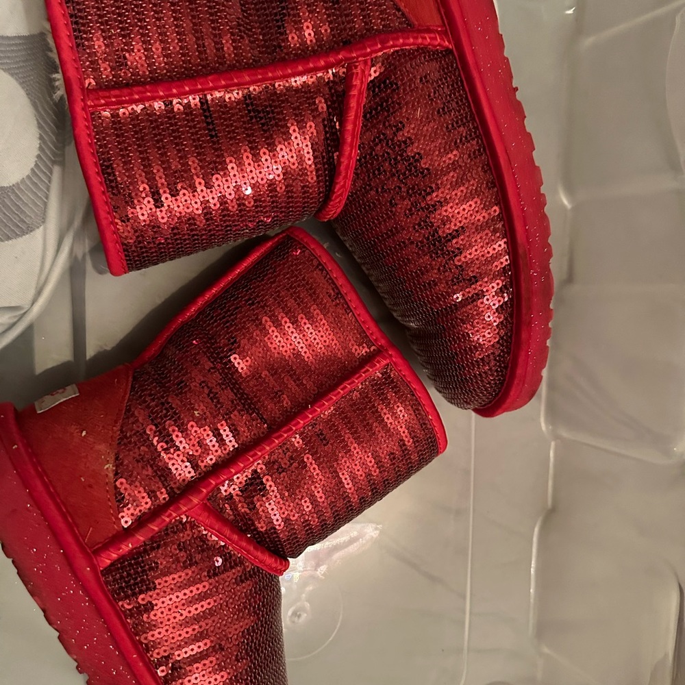 Uggs sequin sparkling limited edition